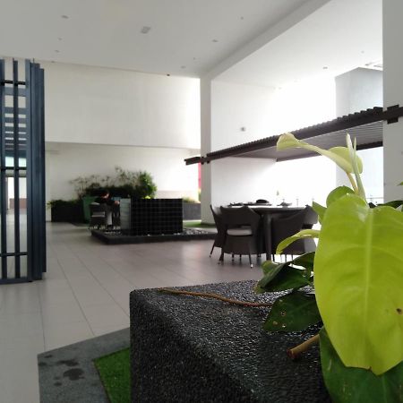#4 Summer Studio - One South Seri Kembangan Exterior photo
